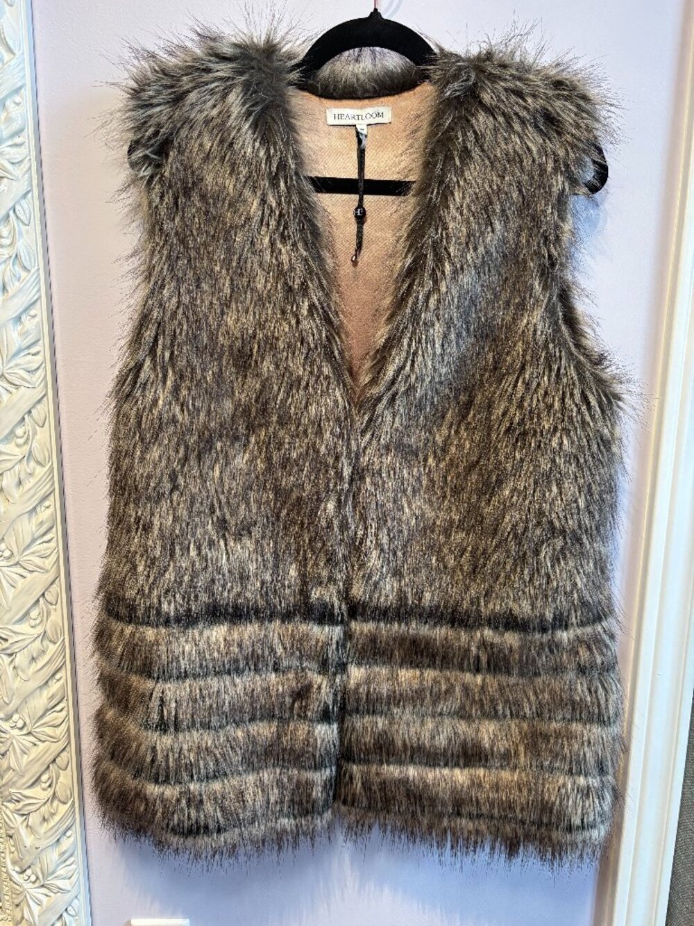 Heartloom Faux Fur Modern Chic Vest Size Small NEW
